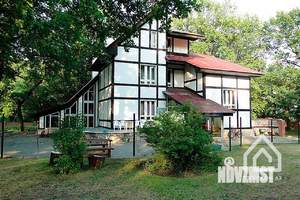 Дом 550м&sup2;, 5-этажный, посуточно, 