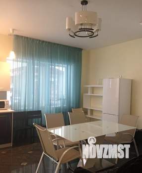 Коттедж 150м², 2-этажный, на длительный срок, 