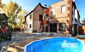 Дом 200м&sup2;, 2-этажный, посуточно, 