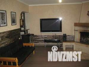 Дом 250м², 3-этажный, посуточно, 