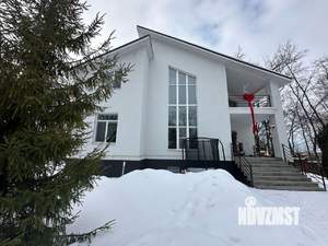Коттедж 380м², 3-этажный, участок 13 сот.  
