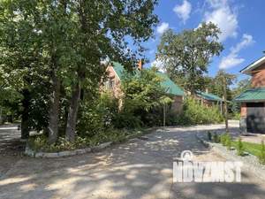 Дом 400м², 2-этажный, участок 8 сот.  