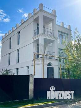 Дом 389м², 4-этажный, участок 12 сот.  