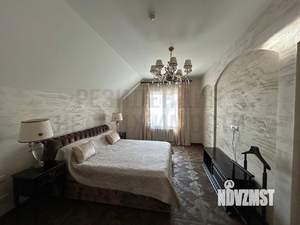 Коттедж 200м², 2-этажный, участок 7 сот.  