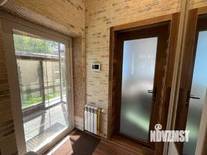 Коттедж 180м², 2-этажный, участок 5 сот.  