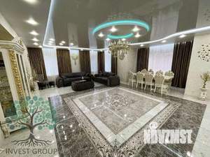 Коттедж 350м², 2-этажный, участок 5 сот.  