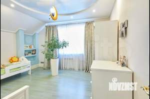 Коттедж 320м², 3-этажный, участок 13 сот.  