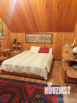 Коттедж 250м², 3-этажный, участок 12 сот.  