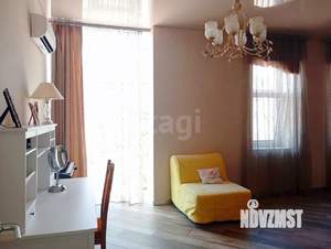 Дом 355м², 3-этажный, участок 5 сот.  