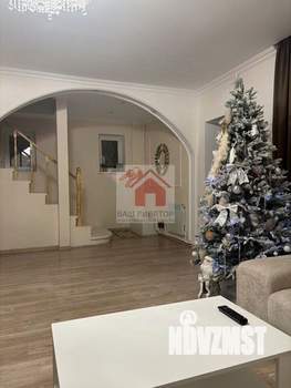 Дом 145м², 2-этажный, участок 3 сот.  