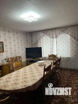 Дом 456м², 3-этажный, участок 5 сот.  