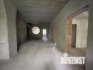 Дом 400м², 2-этажный, участок 8 сот.  