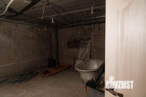 Дом 280м², 3-этажный, участок 6 сот.  