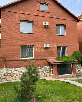 Дом 400м², 2-этажный, участок 14 сот.  