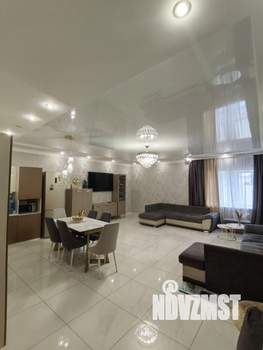 Дом 174м², 2-этажный, участок 5 сот.  