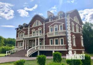 Коттедж 734м&sup2;, 4-этажный, участок 10 сот.  