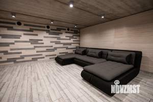 Коттедж 400м², 3-этажный, участок 6 сот.  