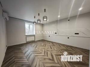 Дом 247м&sup2;, 3-этажный, участок 7 сот.  