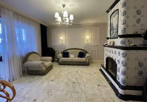 Дом 330м², 3-этажный, участок 16 сот.  