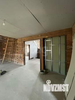 Дом 226м², 2-этажный, участок 9 сот.  