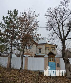 Дом 101м², 2-этажный, участок 14 сот.  