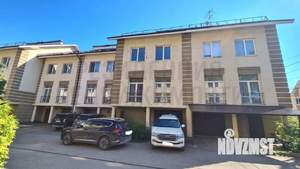 Таунхаус 376м², 4-этажный, участок 3 сот.  