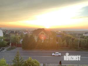 Таунхаус 420м², 4-этажный, участок 3 сот.  