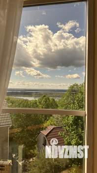 Коттедж 1500м², 5-этажный, участок 10 сот.  
