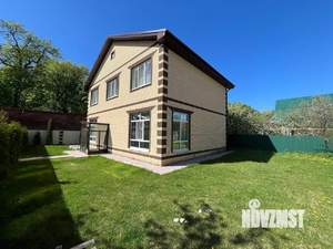 Коттедж 180м², 2-этажный, участок 5 сот.  