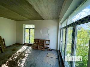 Дом 389м², 4-этажный, участок 12 сот.  