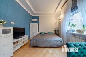 Коттедж 210м², 2-этажный, участок 5 сот.  