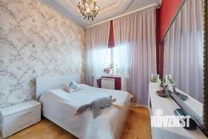 Коттедж 210м², 2-этажный, участок 5 сот.  