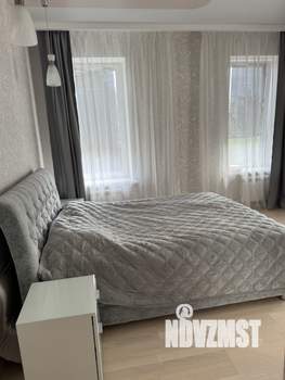 Коттедж 210м², 2-этажный, участок 7 сот.  
