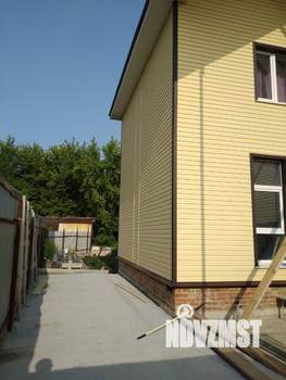 Коттедж 220м², 3-этажный, участок 6 сот.  