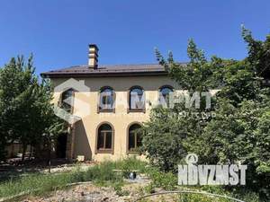 Коттедж 750м², 2-этажный, участок 7 сот.  