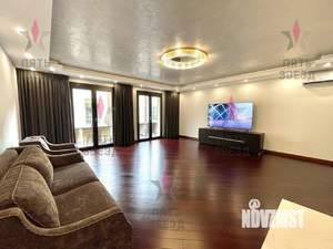 Таунхаус 375м², 4-этажный, участок 3 сот.  