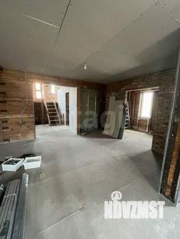 Дом 226м², 2-этажный, участок 9 сот.  