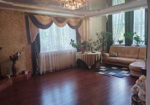 Дом 181м², 2-этажный, участок 7 сот.  