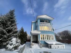 Коттедж 350м², 3-этажный, участок 8 сот.  