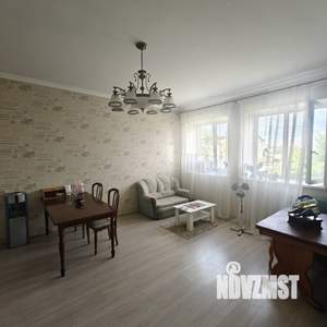 Дом 160м², 2-этажный, участок 10 сот.  
