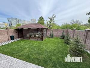Таунхаус 240м², 2-этажный, участок 3 сот.  