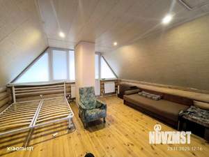 Дом 280м², 3-этажный, участок 6 сот.  