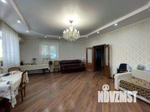 Дом 300м², 2-этажный, участок 5 сот.  