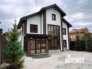 Коттедж 350м², 2-этажный, участок 5 сот.  