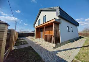 Дом 170м², 2-этажный, участок 6 сот.  