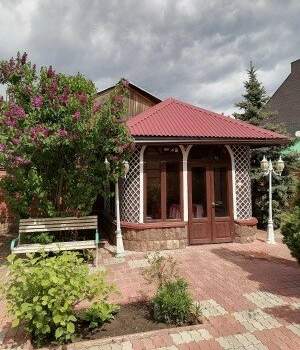 Дом 550м², 3-этажный, участок 8 сот.  