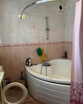 Дом 240м², 2-этажный, участок 3 сот.  