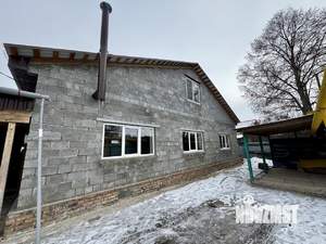 Дом 244м², 2-этажный, участок 5 сот.  
