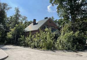 Дом 400м², 2-этажный, участок 8 сот.  