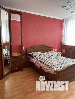 Дом 120м², 2-этажный, участок 8 сот.  